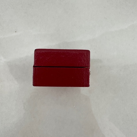 Vintage Cartier Red and Gold Metallic Ring Box Swiss Made ￼ - Picture 9 of 10
